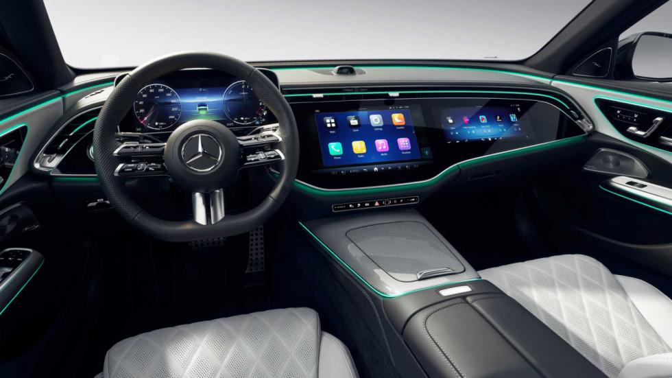 Νέα Mercedes E-Class: Με Superscreen και κάμερα στο ταμπλό η καμπίνα! 